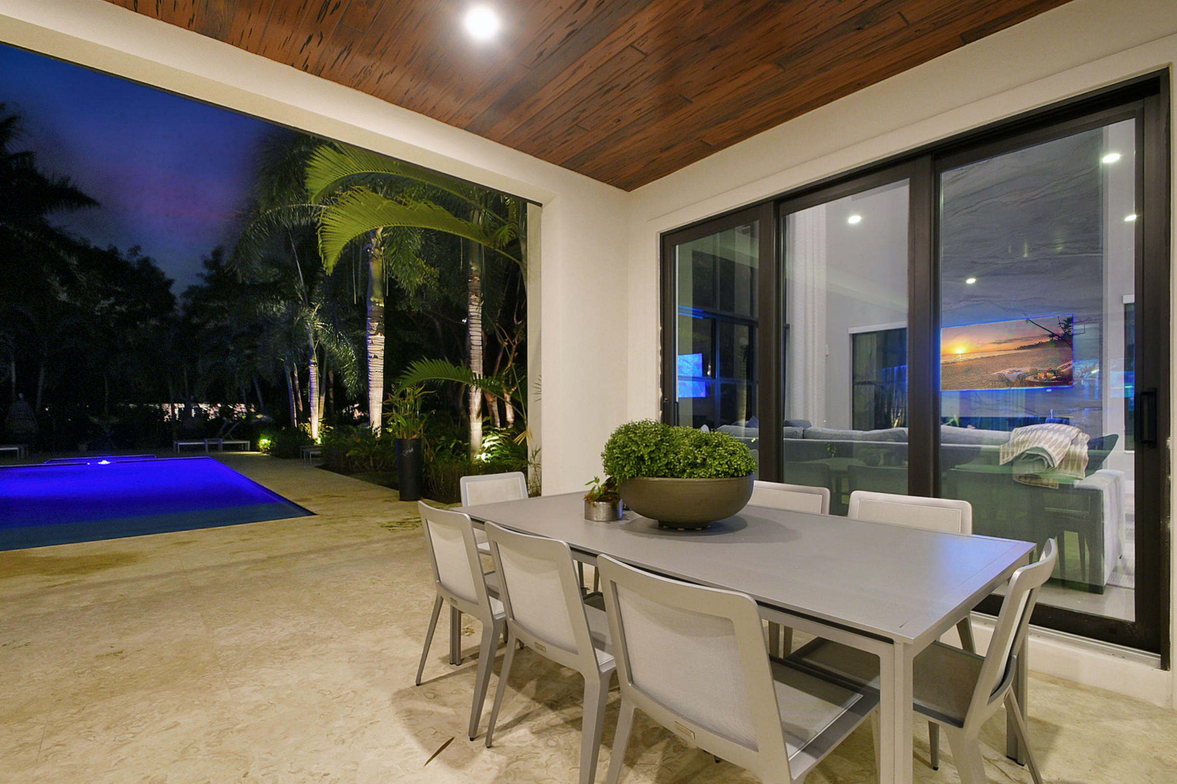 S/D OF 8-46-43 - Residential