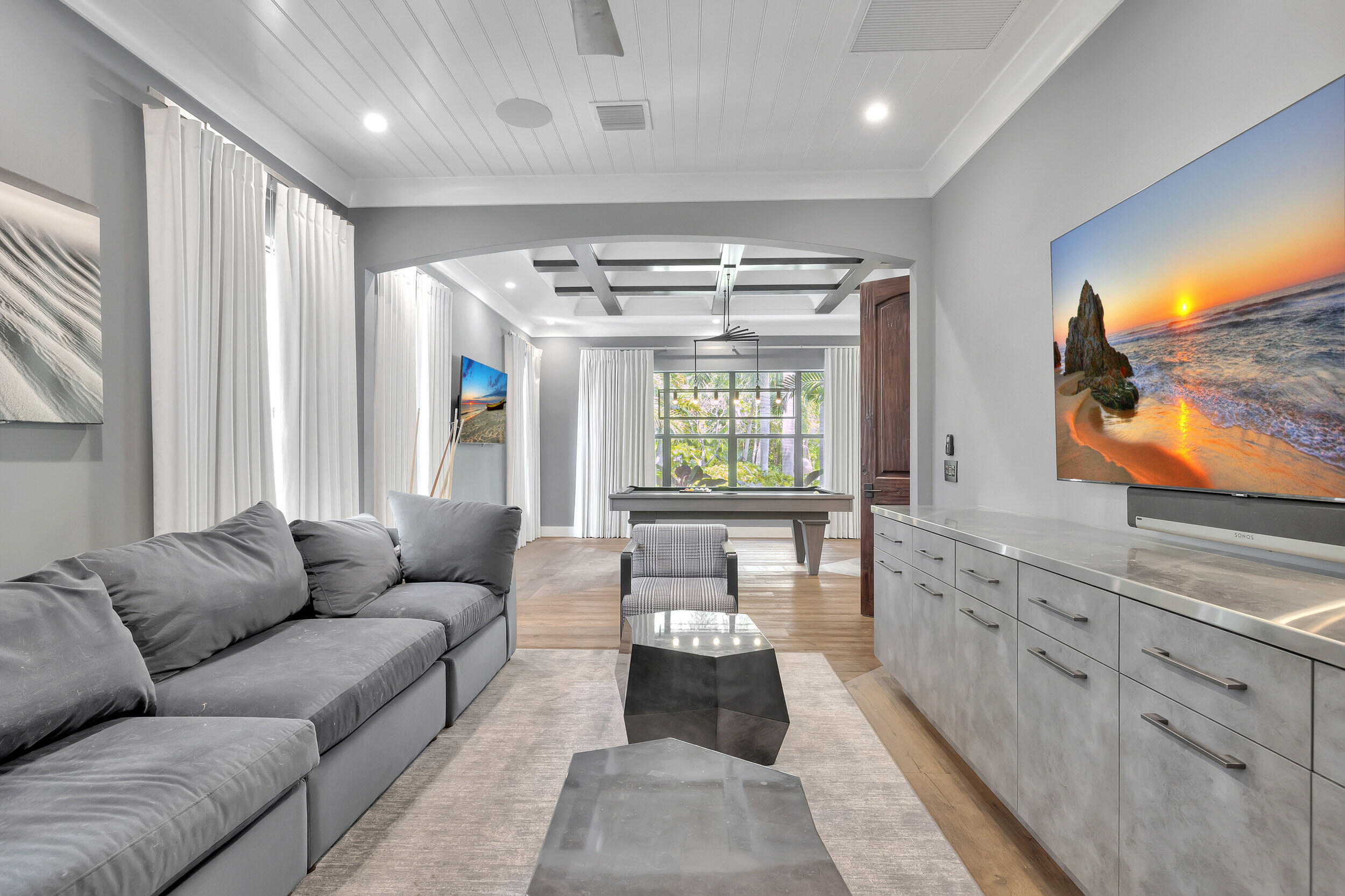 S/D OF 8-46-43 - Residential