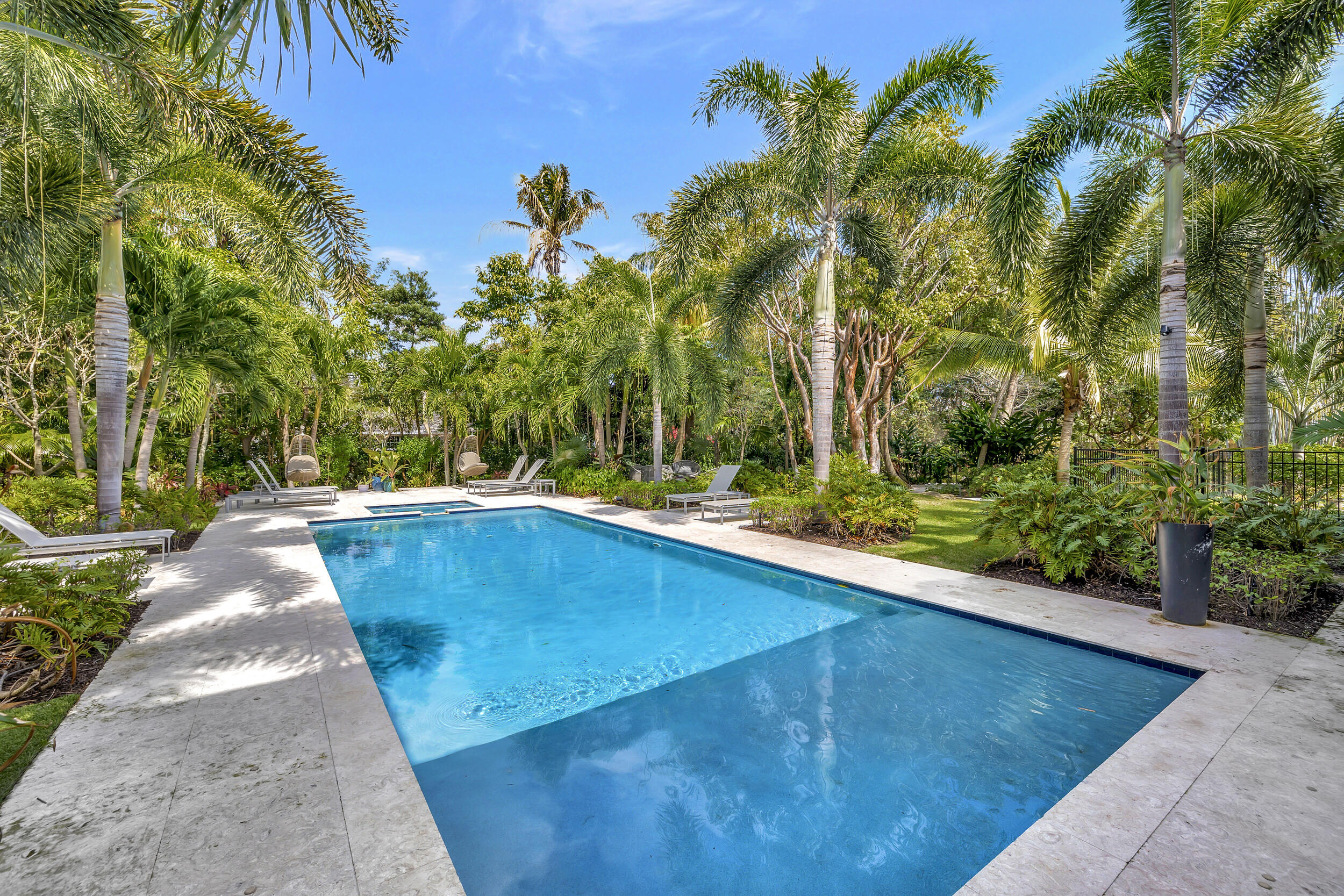 S/D OF 8-46-43 - Residential