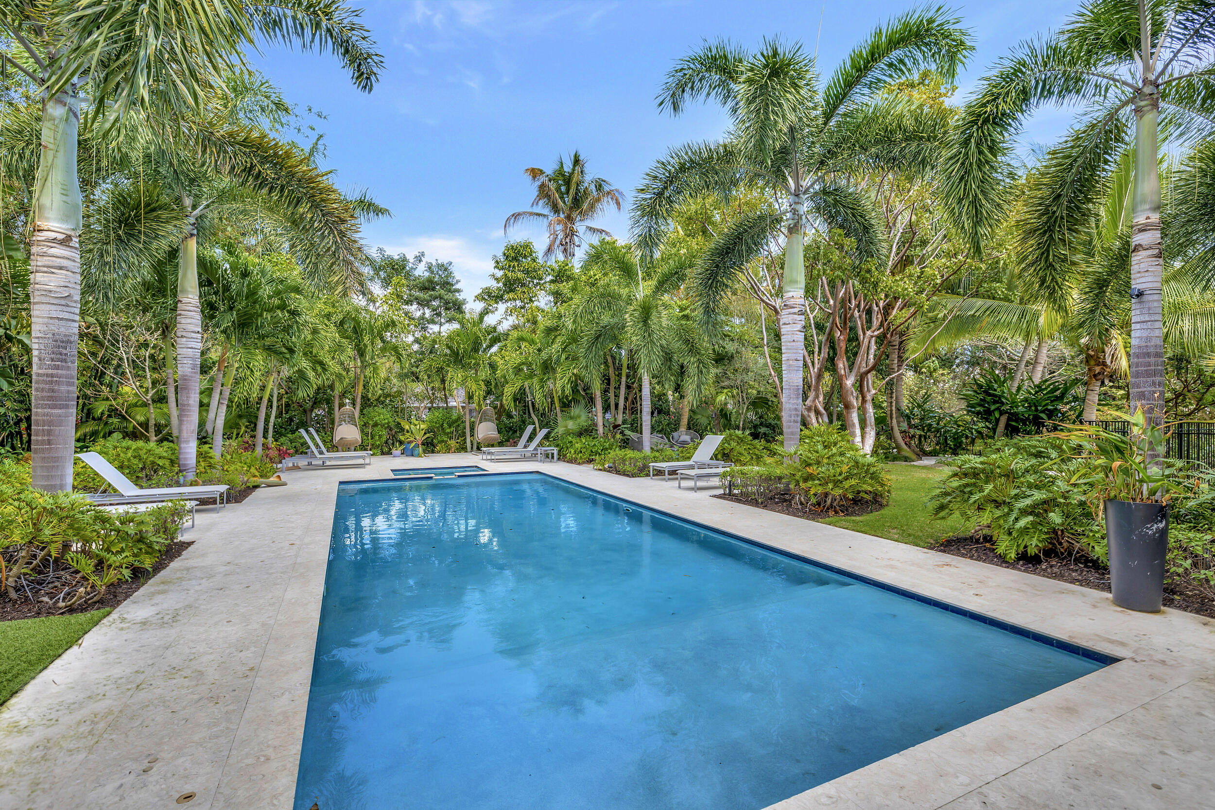 S/D OF 8-46-43 - Residential