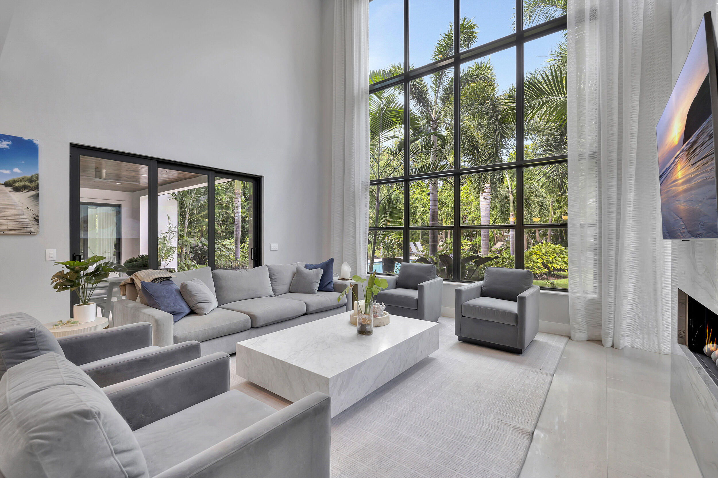 S/D OF 8-46-43 - Residential