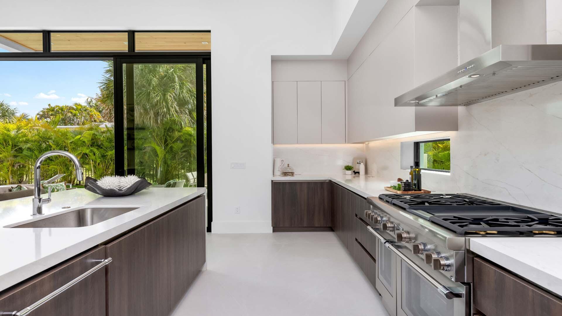 LAKE HEIGHTS IN - Residential