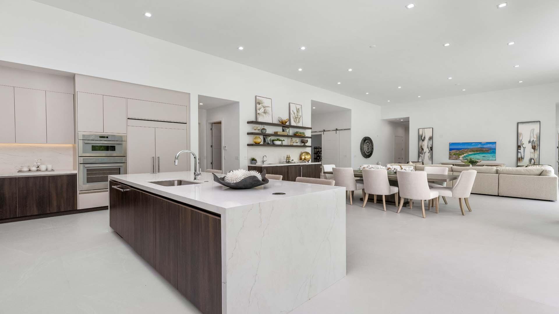 LAKE HEIGHTS IN - Residential