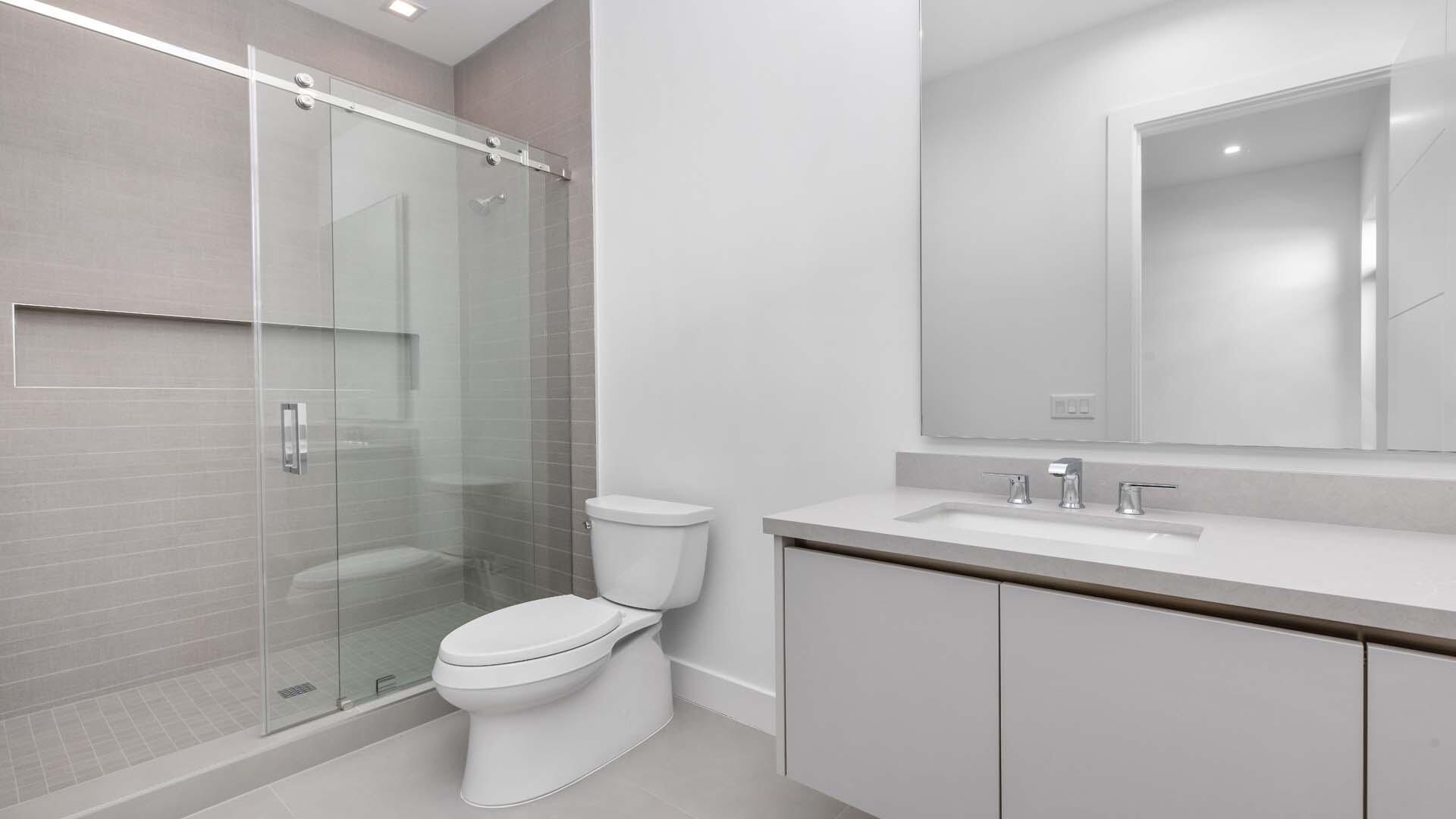 LAKE HEIGHTS IN - Residential