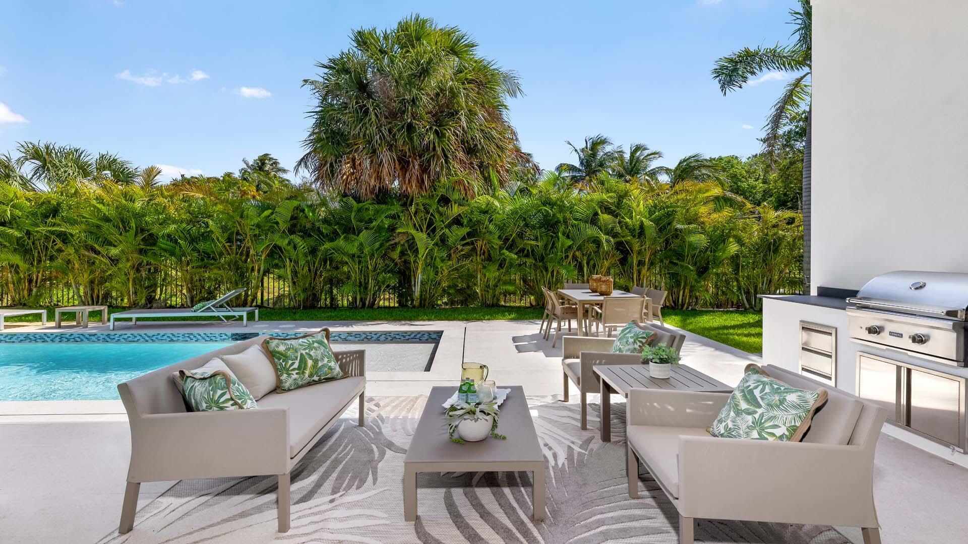 LAKE HEIGHTS IN - Residential