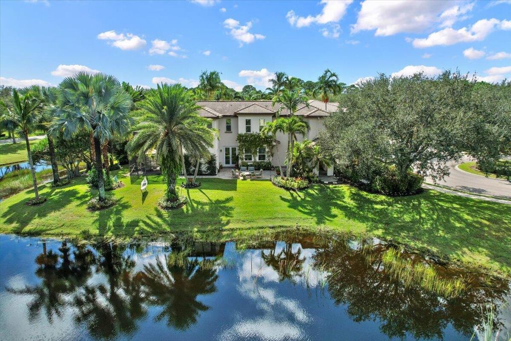Photo of 1920 Flower Drive, Palm Beach Gardens, FL 33410 (MLS # R11134946)