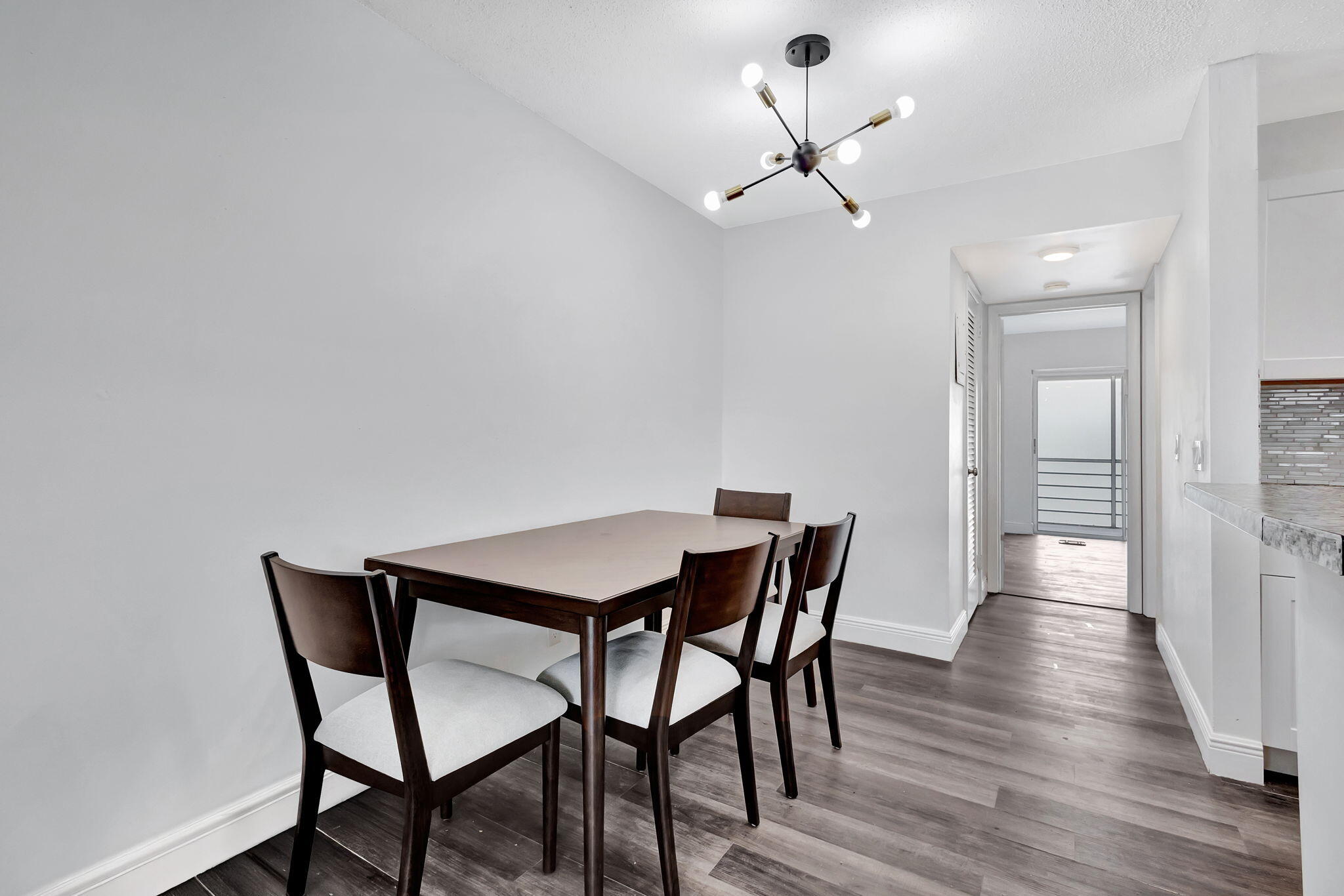 CENTURY VILLAGE SHEFFIELD CONDOS A TO Q - Residential