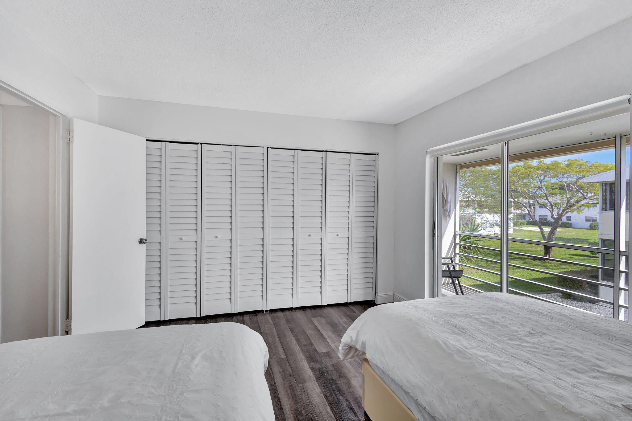 CENTURY VILLAGE SHEFFIELD CONDOS A TO Q - Residential