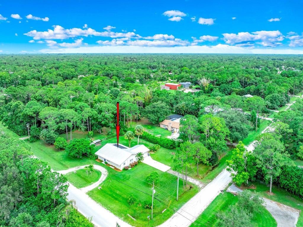 Photo of 17430 128th Trail Trail N, Jupiter, FL 33478 (MLS # R11000695)