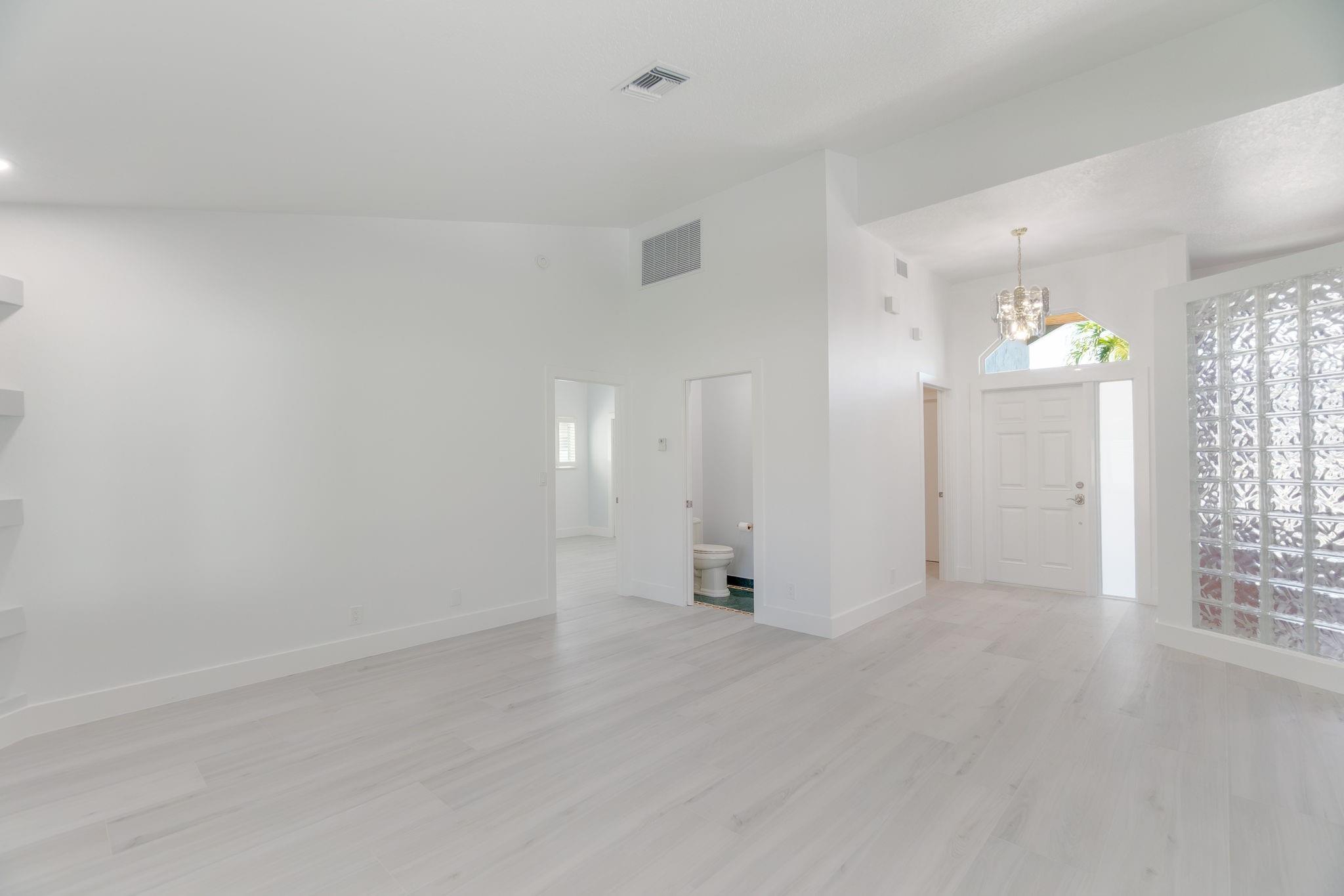 118 Queens Ln