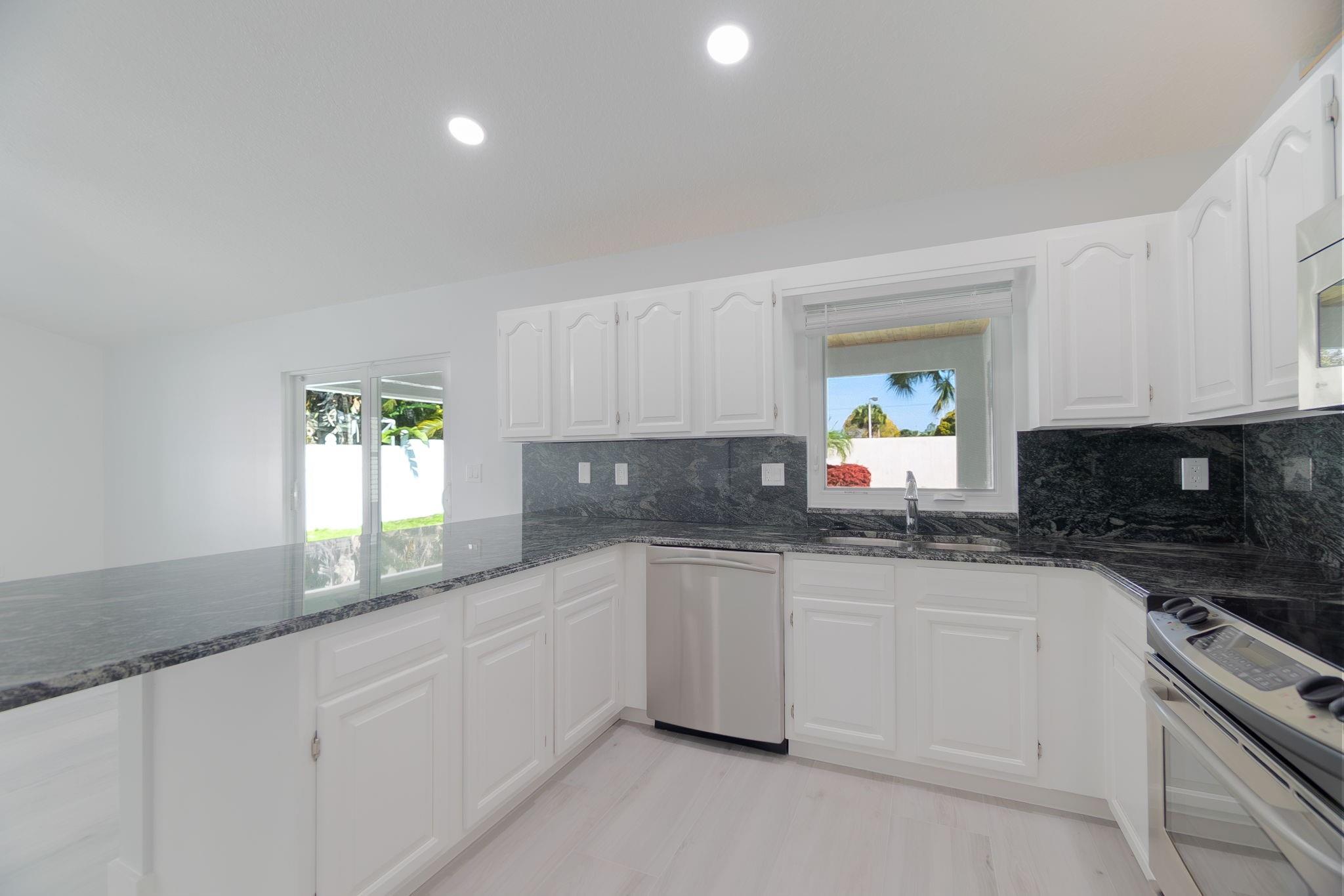 118 Queens Ln