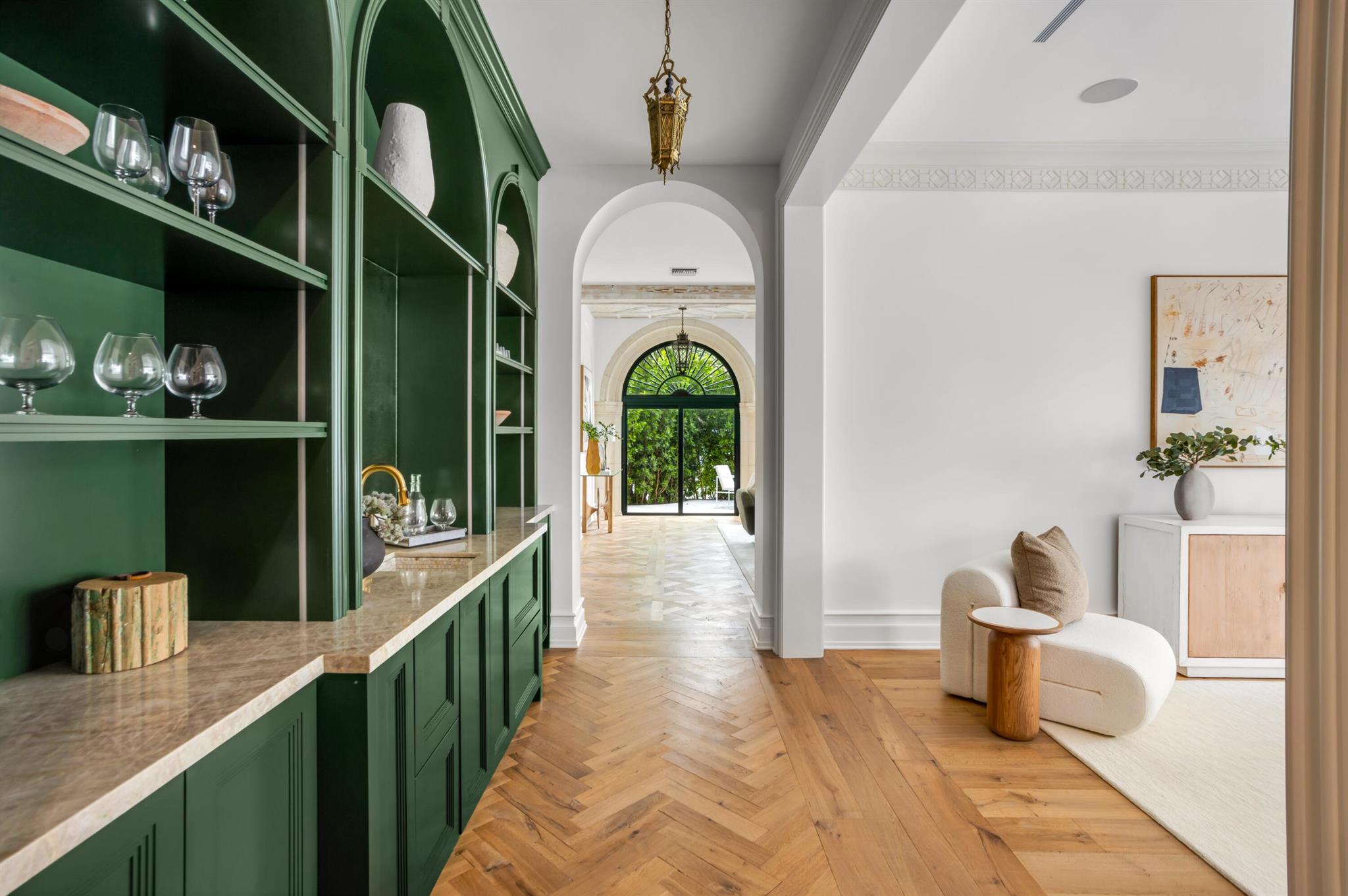 PHIPPS PLAZA - Residential