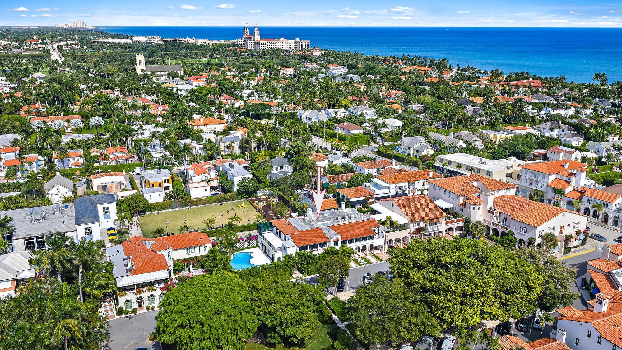 PHIPPS PLAZA - Residential