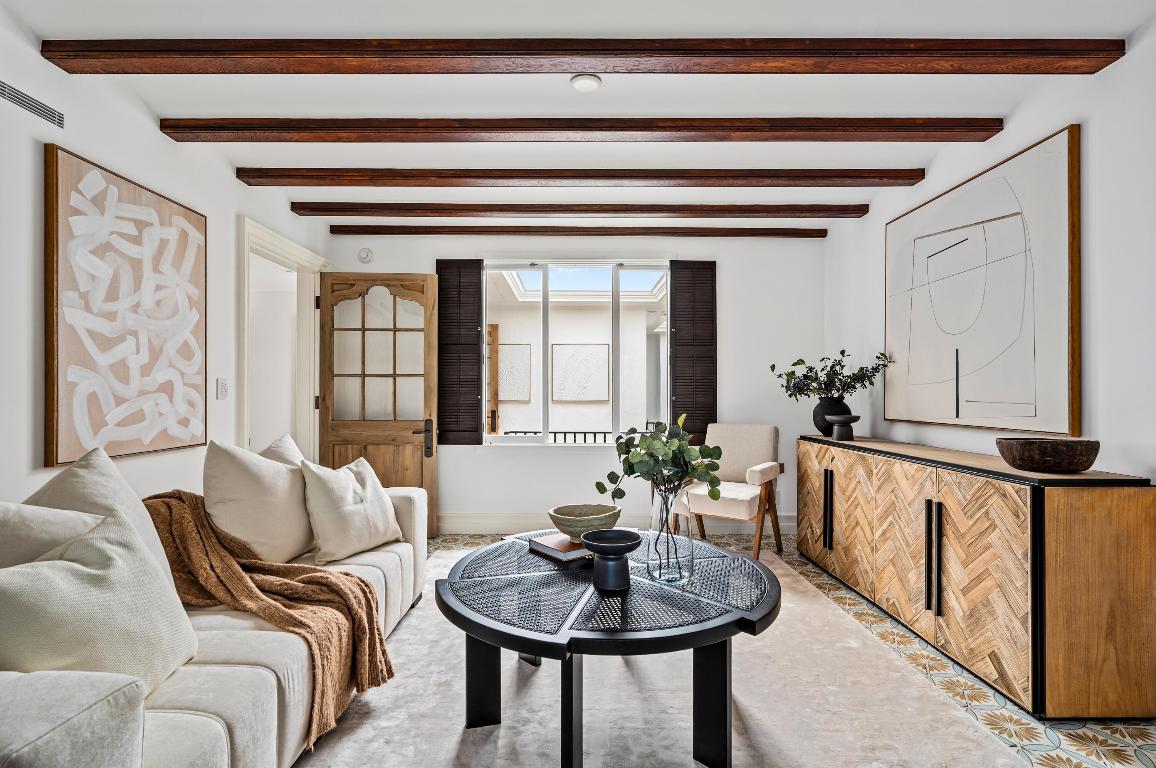 PHIPPS PLAZA - Residential