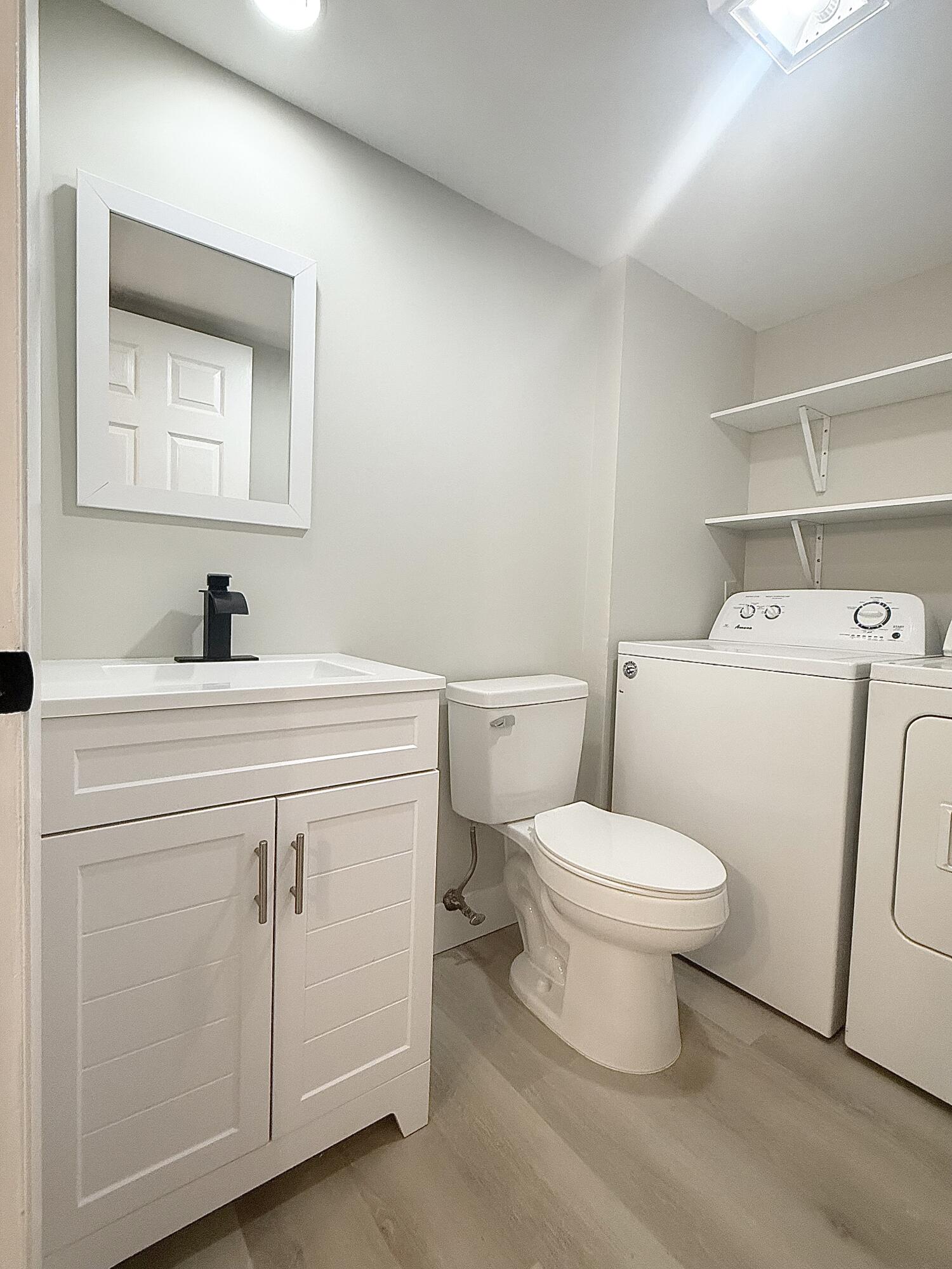 VILLAGE OF SANDALWOOD LAKES NORTH - Residential