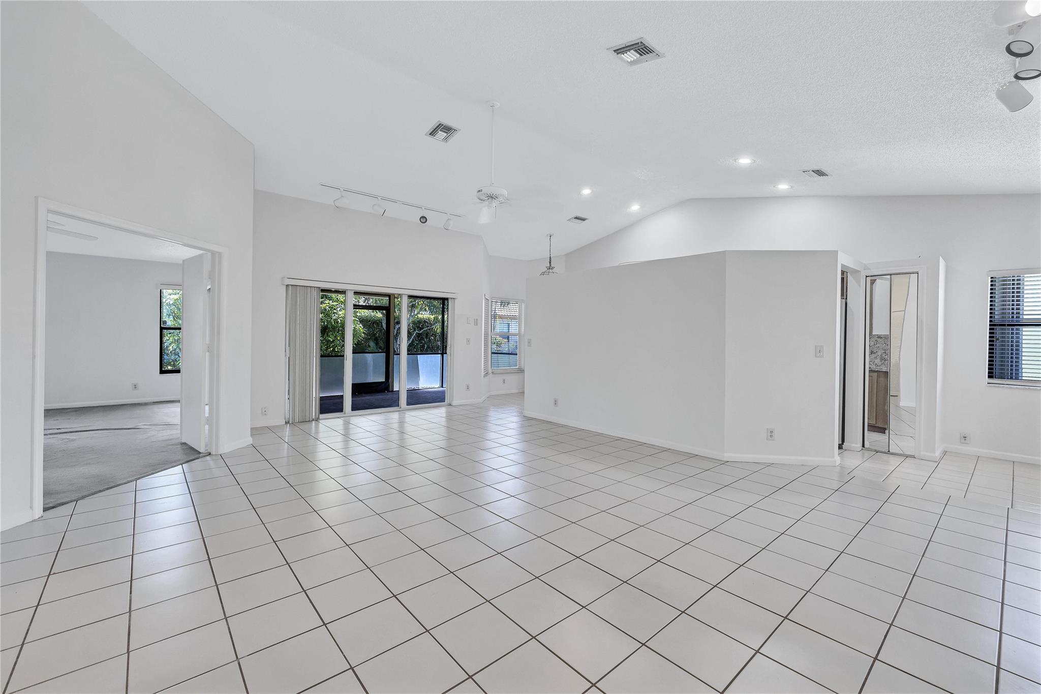 10730 NW 71st Pl
