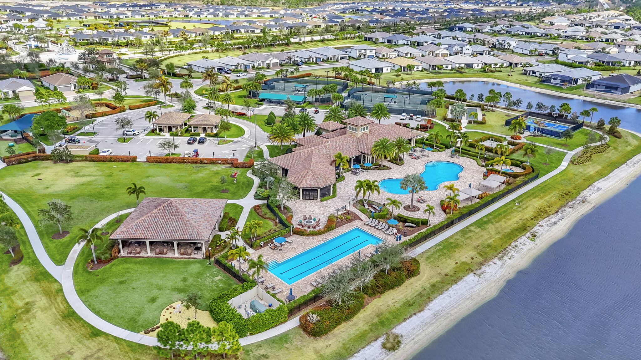 VERANDA PLAT NO 6 VERANDA GARDENS EAST PHASE 1 - Residential