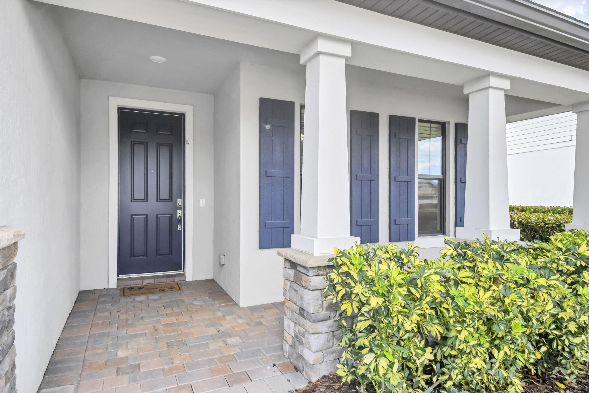 479 SE Vallarta Drive