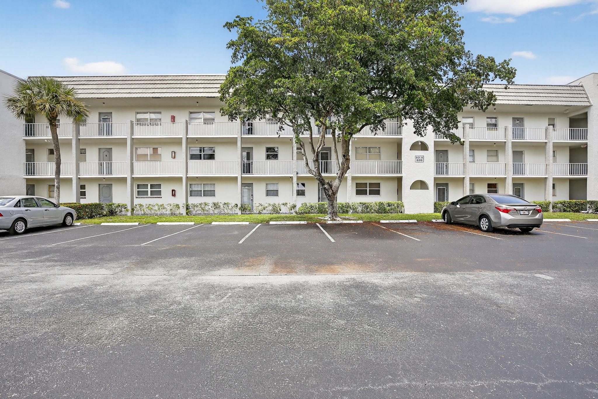 Welcome to relaxed living in Sunrise Lakes! This 2 bed, 2 bath top-floor condo offers a peaceful lake view and a layout that’s ready for your personal touch. The tiled floors run throughout, and the screened patio off the living room gives you extra space to enjoy year-round breezes. Both bedrooms offer walk-in closets, and the primary has an ensuite bath with walk-in shower. The community just completed a new roof and exterior paint, adding peace of mind. Enjoy access to the clubhouse, pool, tennis courts, and a convenient bus stop right across the street. Don't miss your chance to add your style and enjoy the view—schedule a private showing and see the potential for yourself!