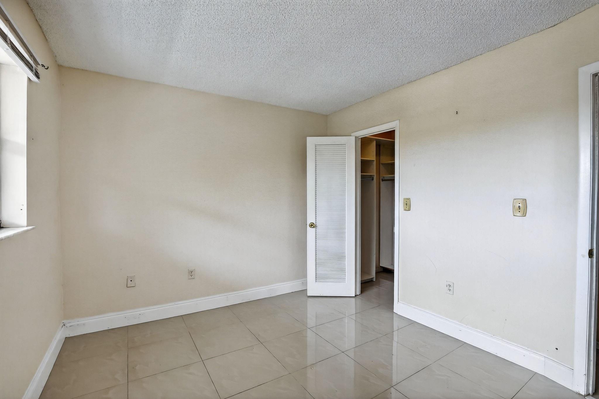 Sunrise Lakes Phase II - Residential