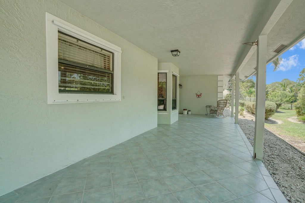 Photo of 13064 155th Place N, Jupiter, FL 33478 (MLS # R10992320)