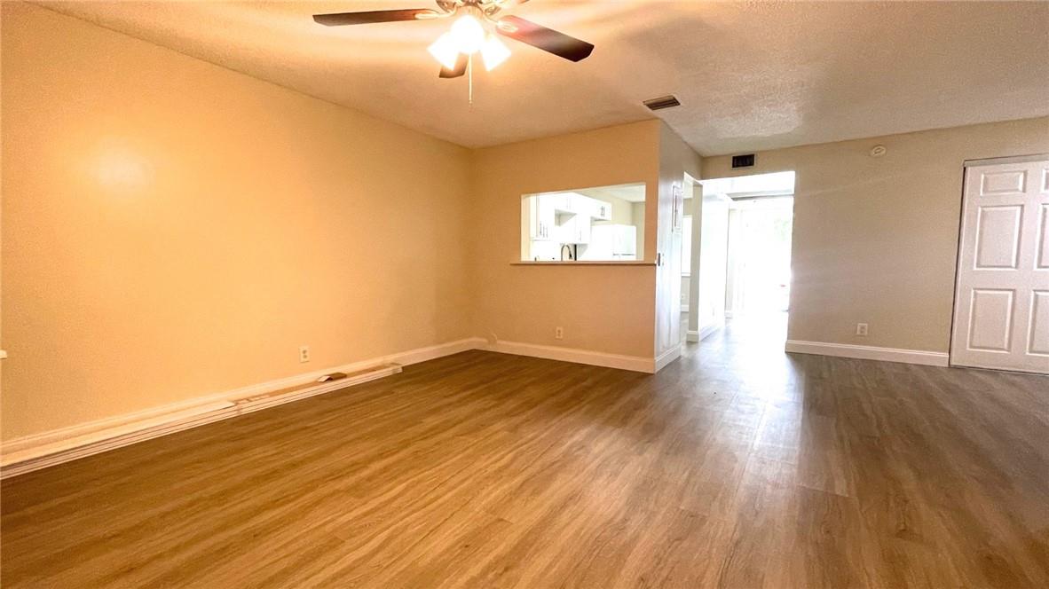 Coral Spgs University Dri - Residential Lease