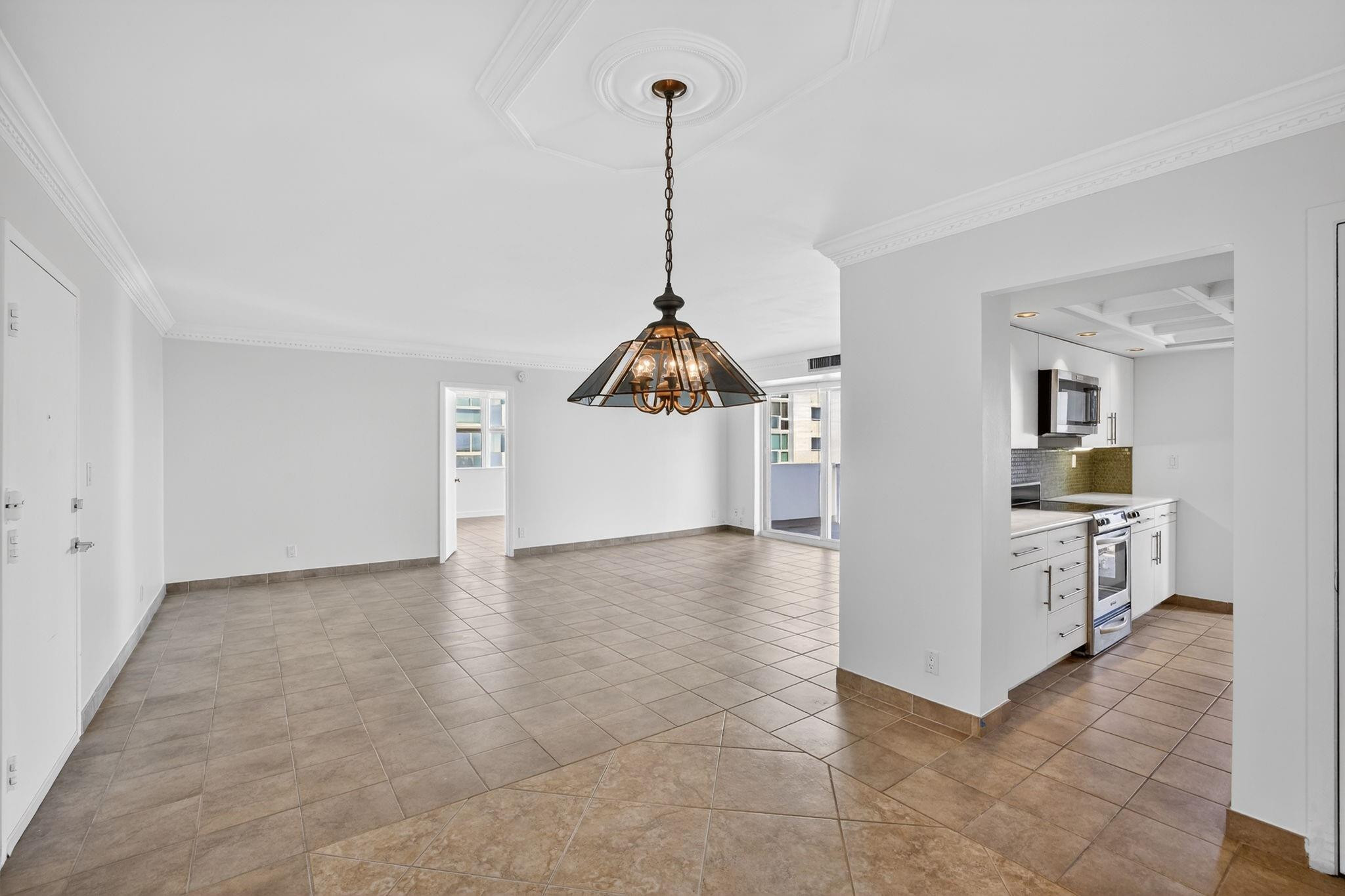 Embassy Tower - Residential