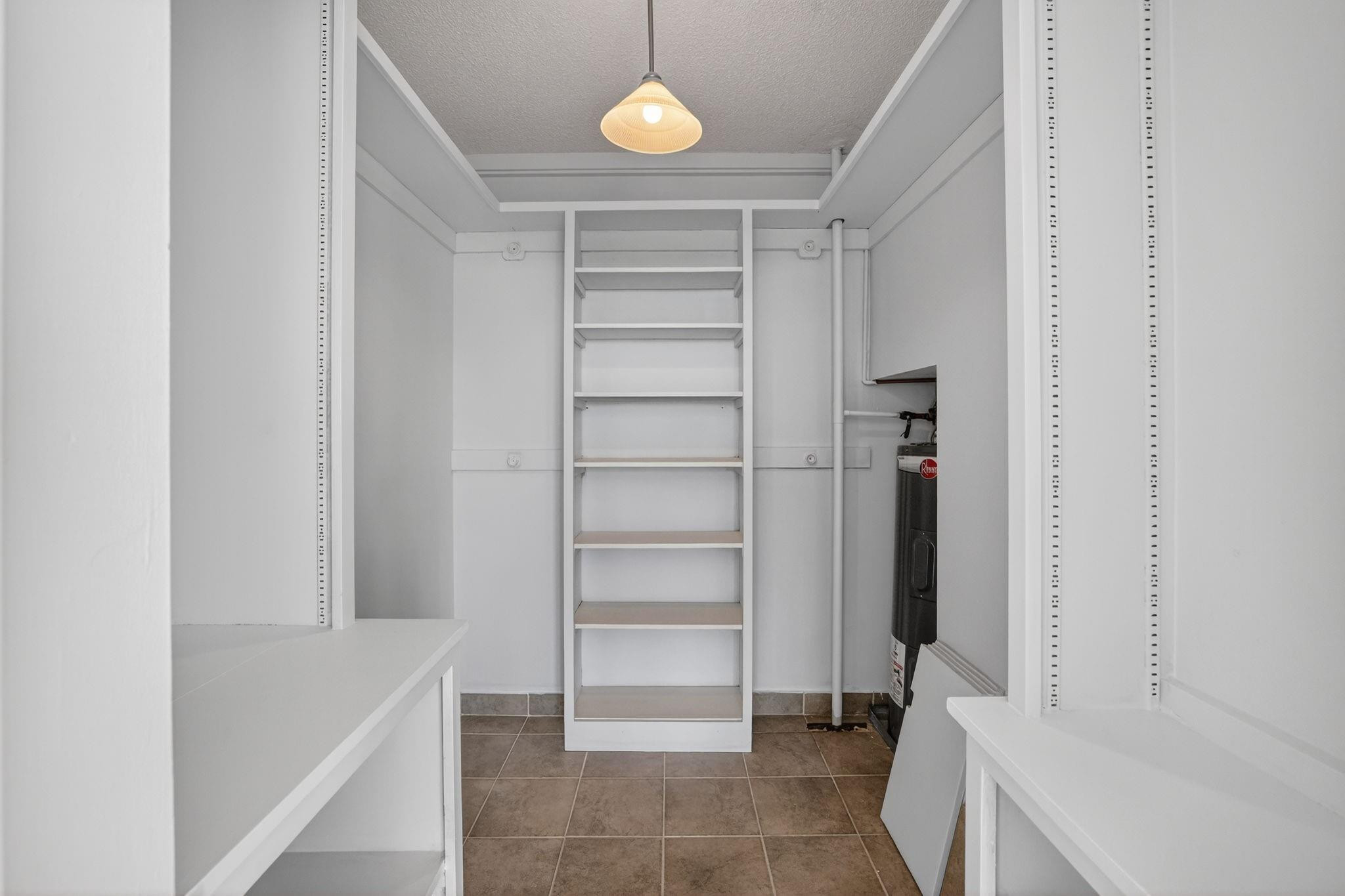 Embassy Tower - Residential