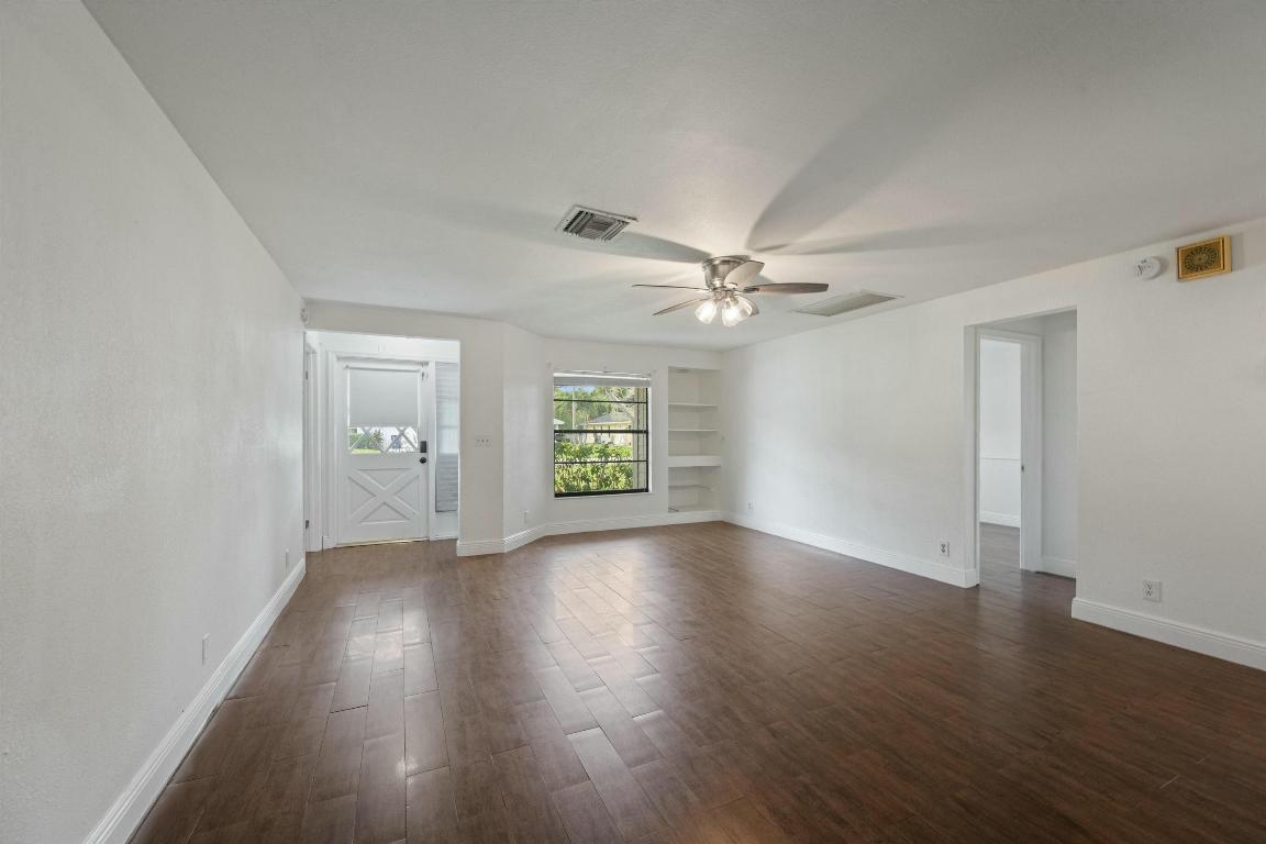 LA MANCHA 2 - Residential Lease