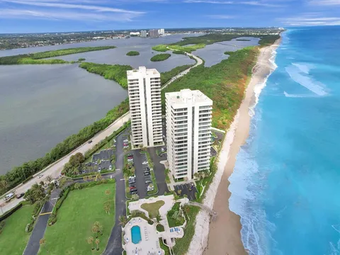 5550 N Ocean Drive Unit 2b, Riviera Beach, FL MLS: R10985186