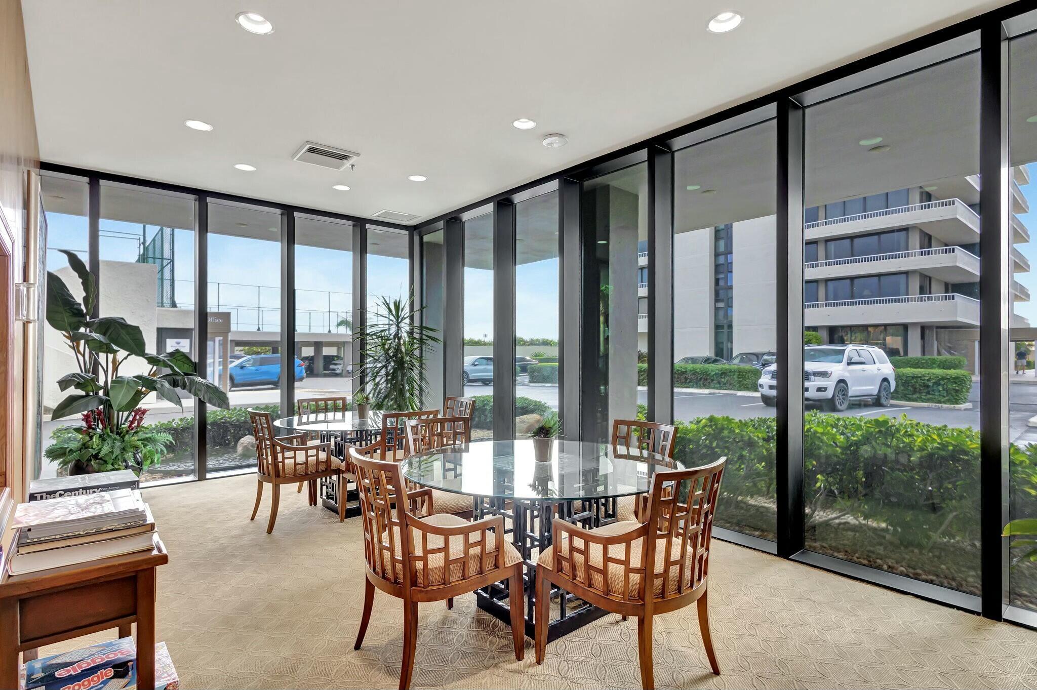 5550 N Ocean Drive 2b