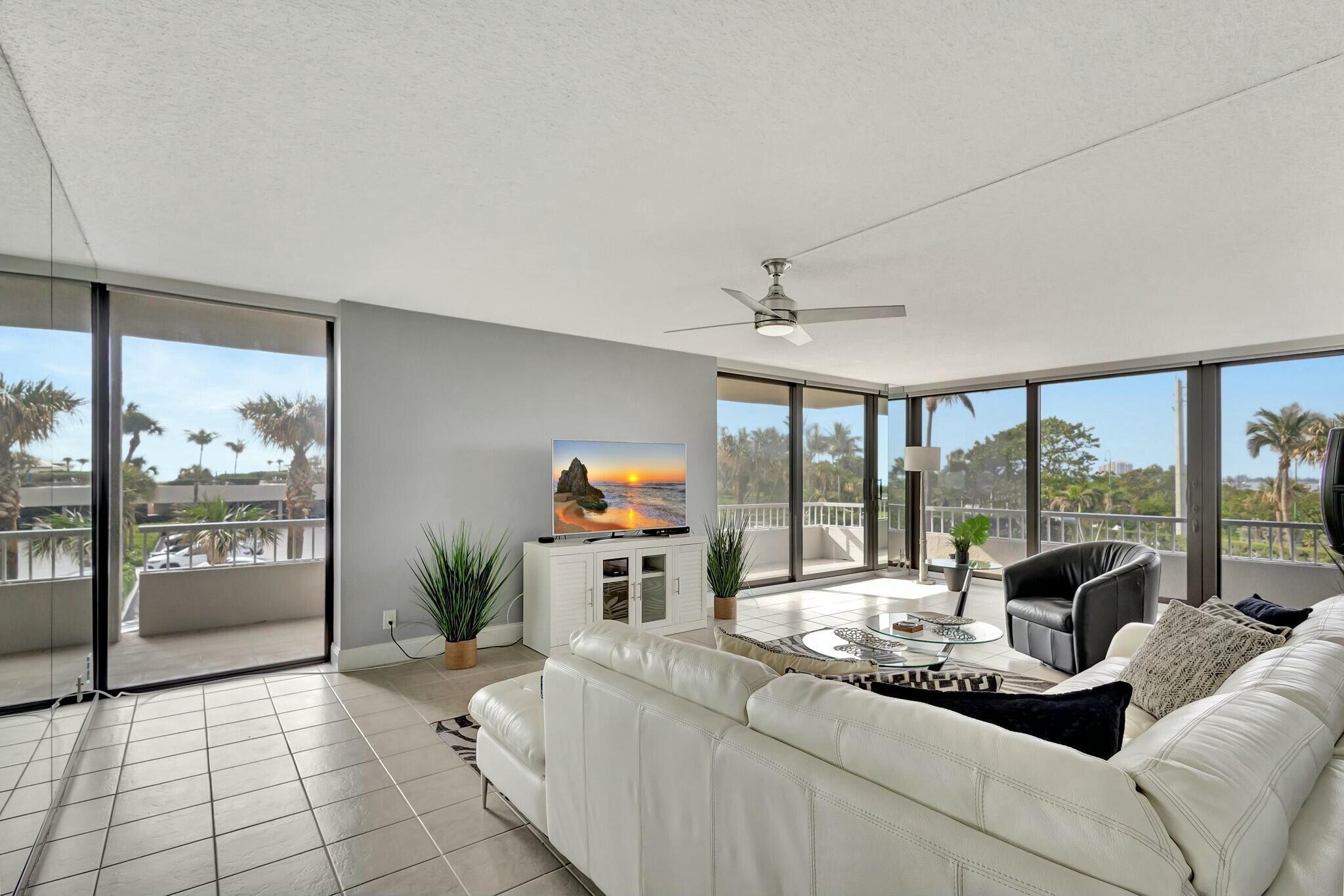 5550 N Ocean Drive 2b