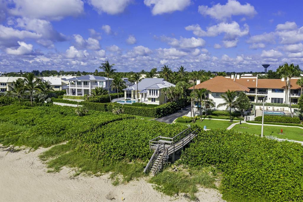 SHORE VIEW - Residential