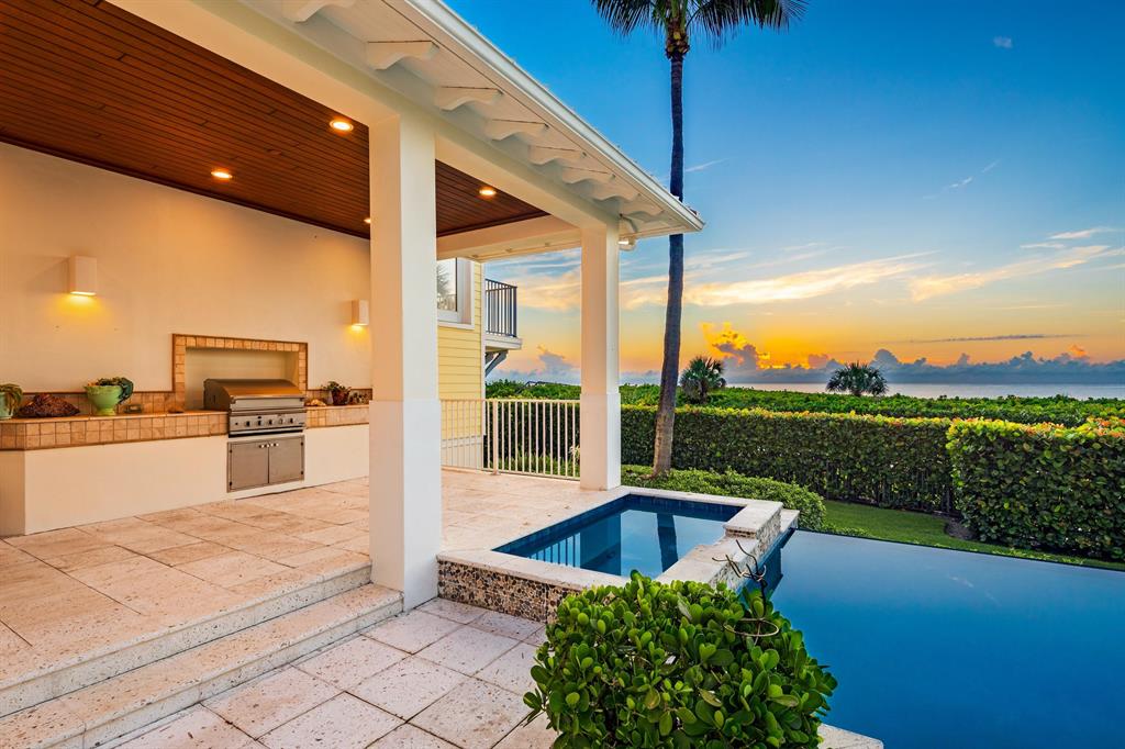 SHORE VIEW - Residential