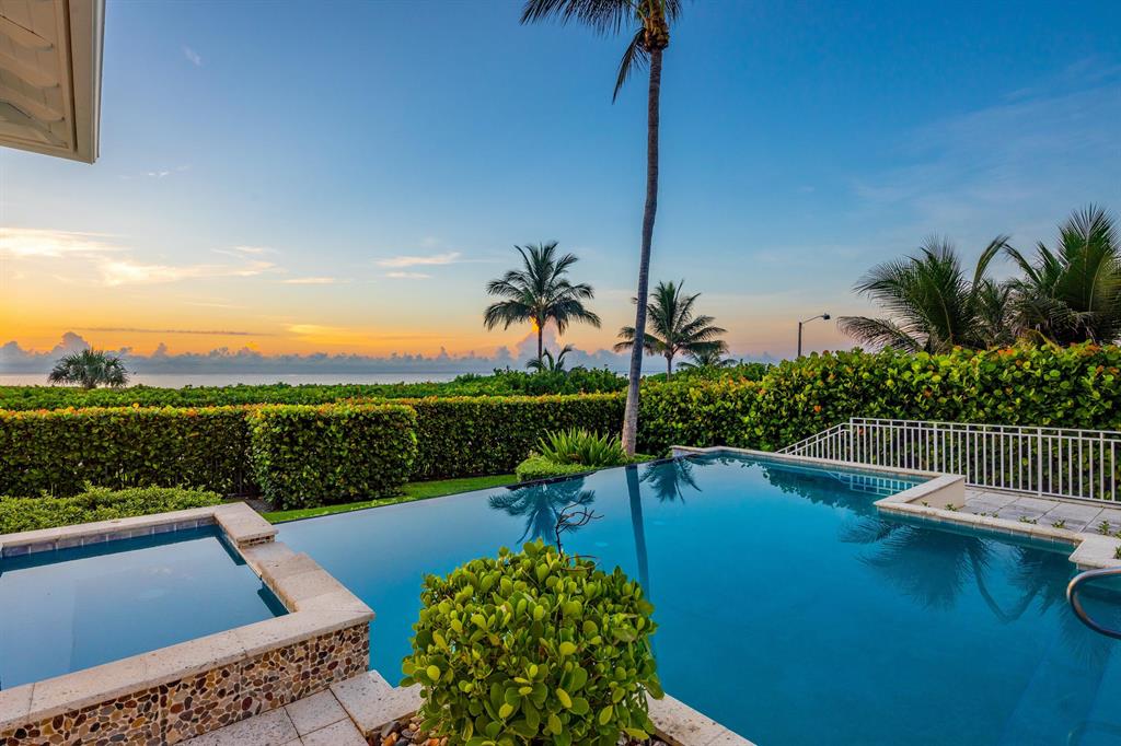 SHORE VIEW - Residential