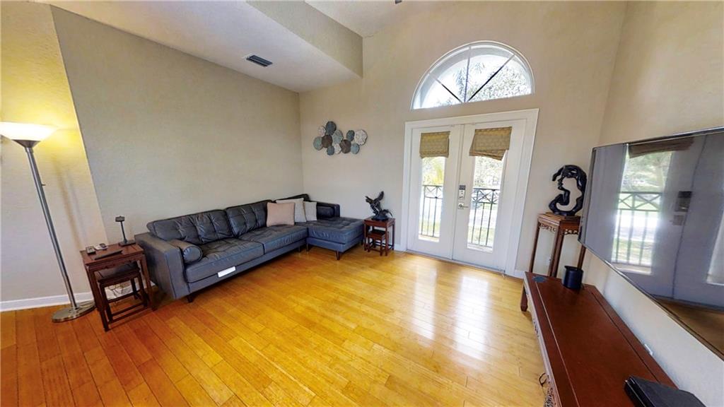 Fox Ridge 157-8 B - Residential
