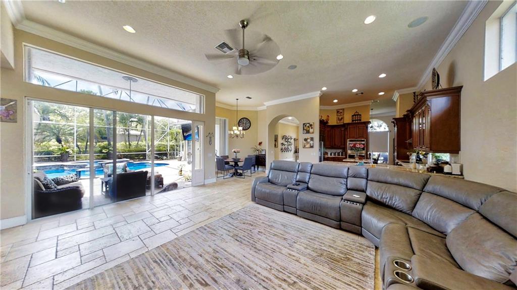 Fox Ridge 157-8 B - Residential