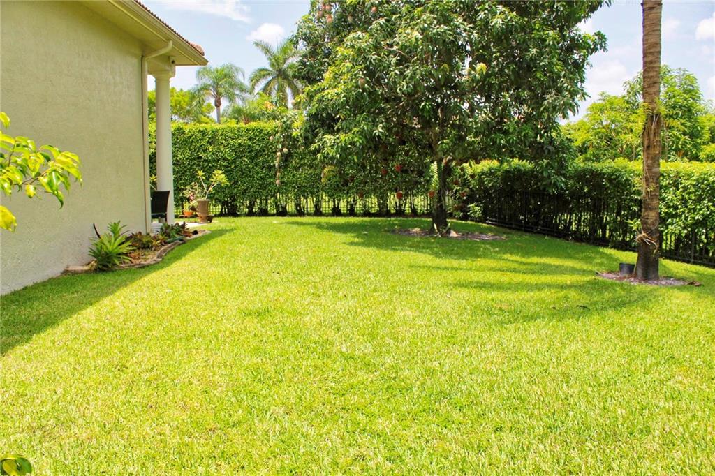 Fox Ridge 157-8 B - Residential