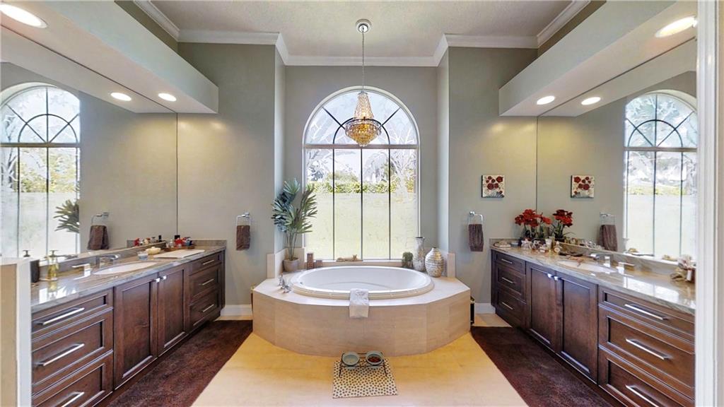 Fox Ridge 157-8 B - Residential