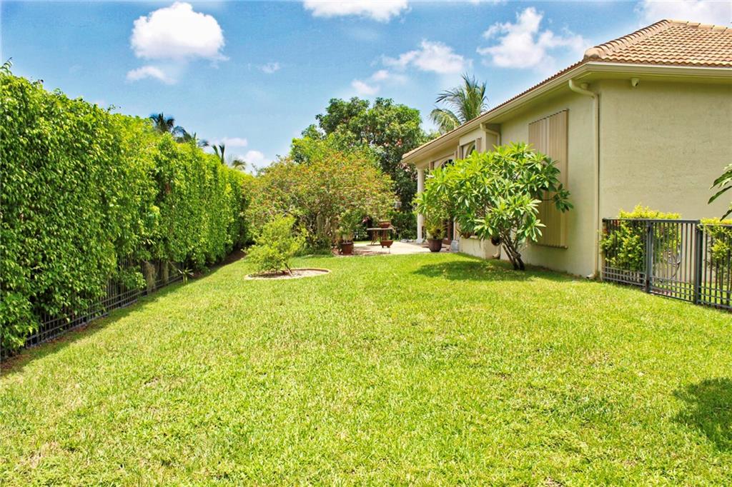 Fox Ridge 157-8 B - Residential
