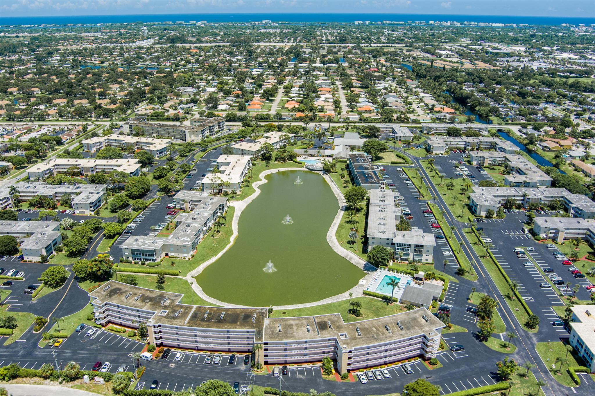 LAKE CLARKE GARDENS COND - Residential