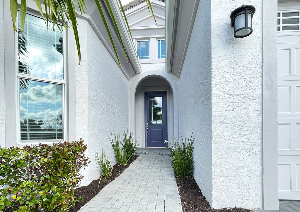 Photo of 15995 Whippoorwill Circle, Westlake, FL 33470 (MLS # R11086445)