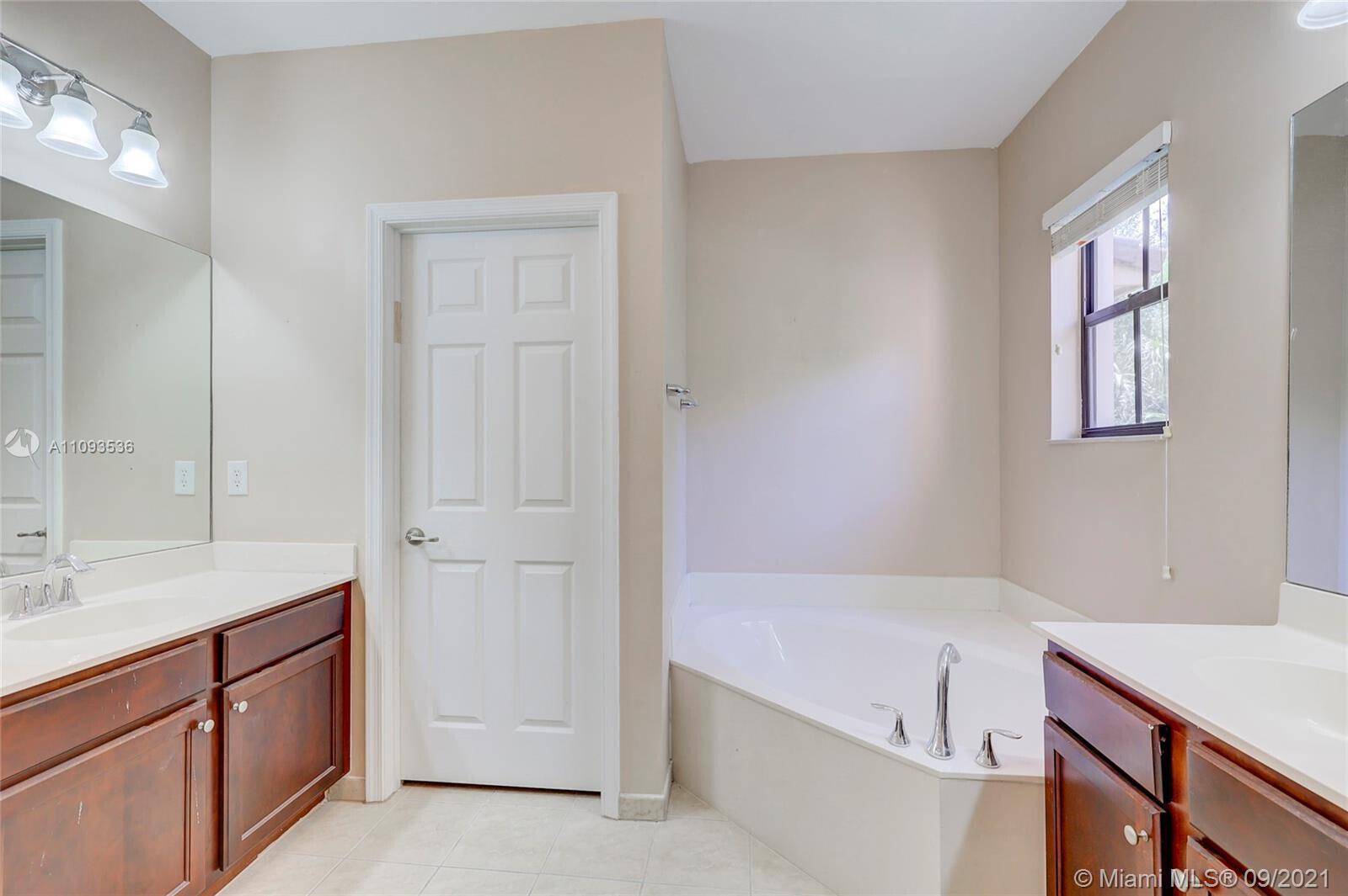 Grand Cypress - Residential Lease