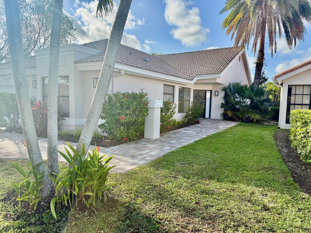 Photo of 11110 Highland Circle, Boca Raton, FL 33428 (MLS # R11084761)