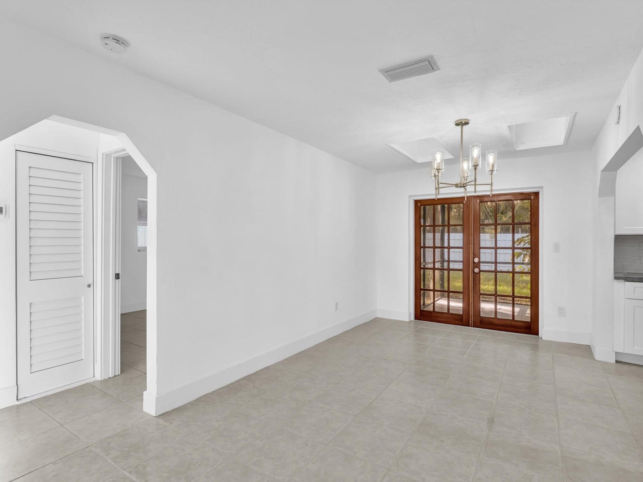 1700 SW 30th St