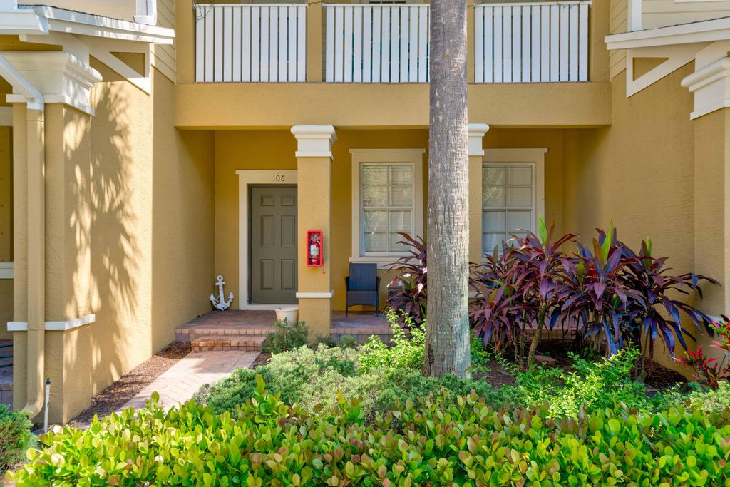 Photo of 110 E Pigeon Plum Drive #106, Jupiter, FL 33458 (MLS # R10990631)