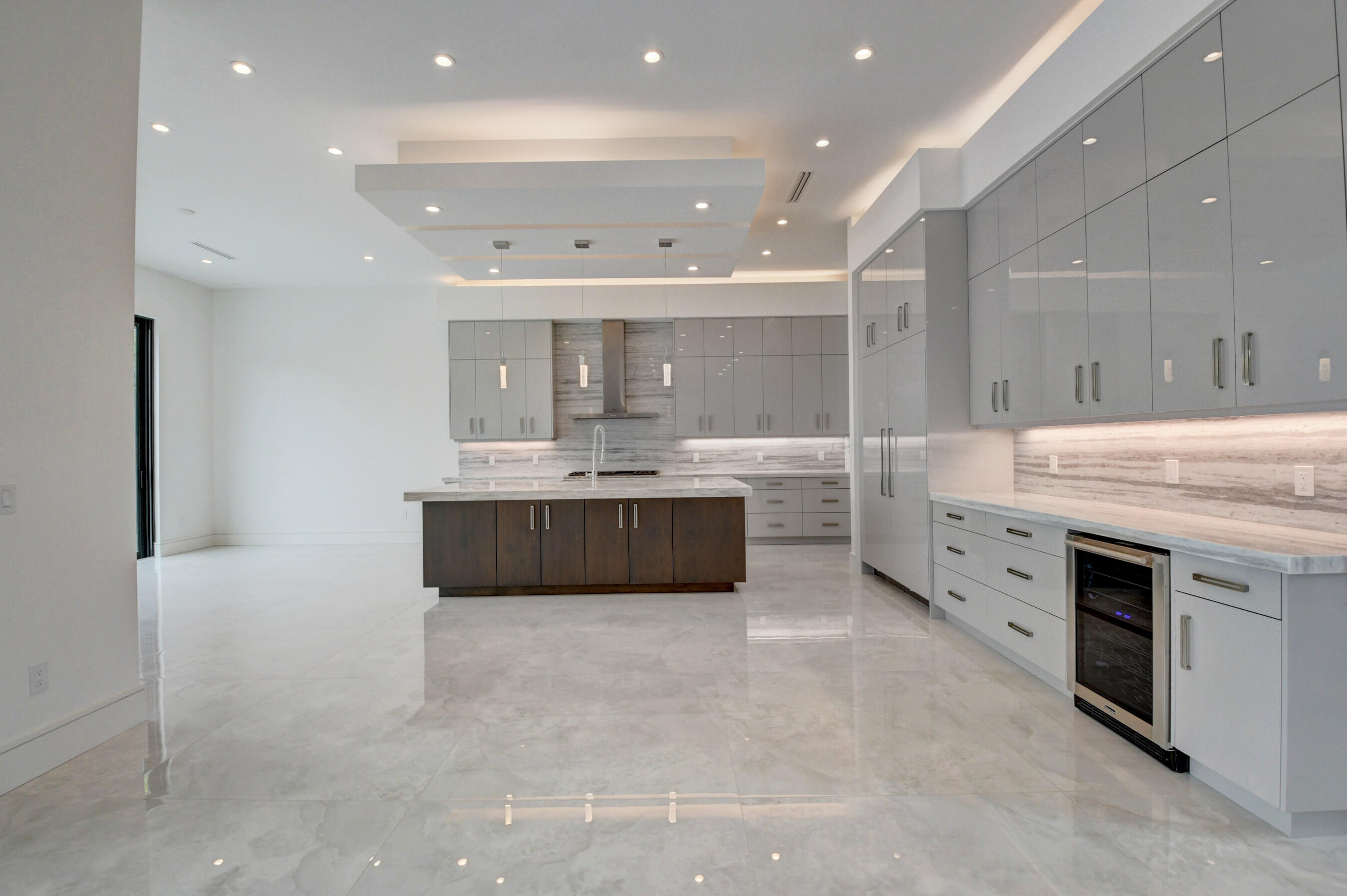 BOCA VILLAS - Residential