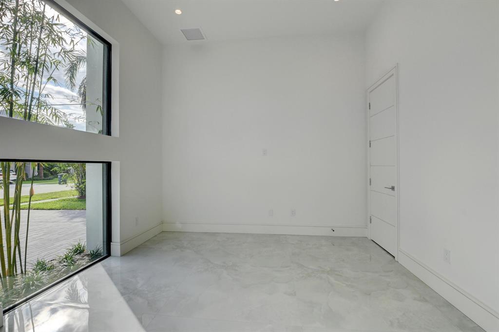 BOCA VILLAS - Residential