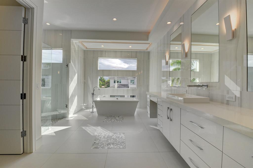 BOCA VILLAS - Residential