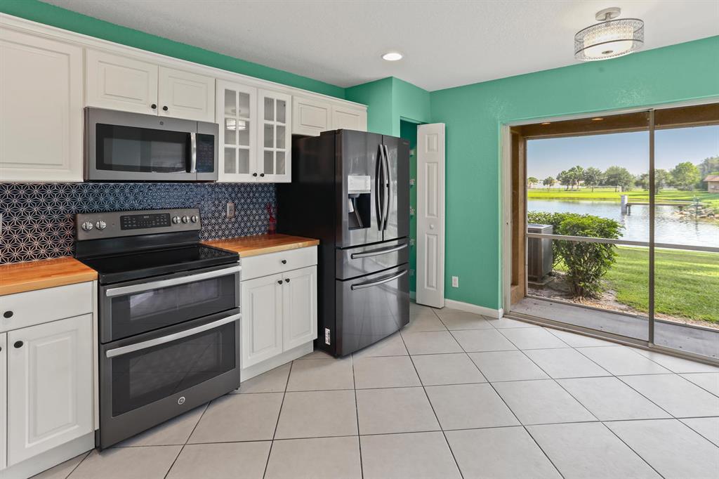 RENAISSANCE SEC 4 2 - Residential